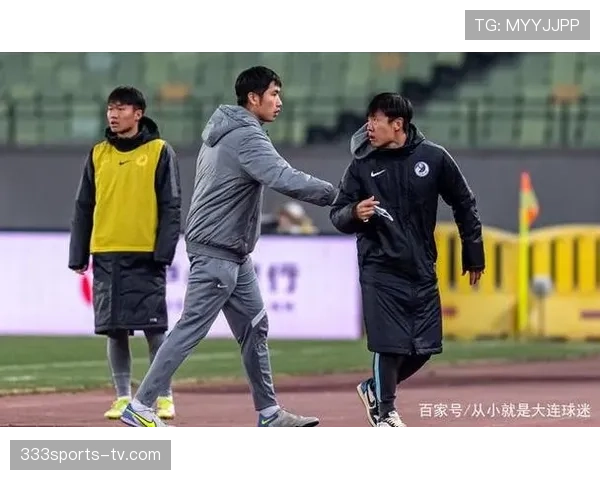 官员罚离场规则解析：哪些情况裁判必须被强制罚下？