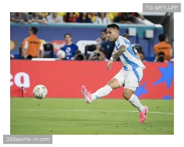 劳塔罗的进攻能力是否受限于体系？——战术角色与自主创造空间的深度解析